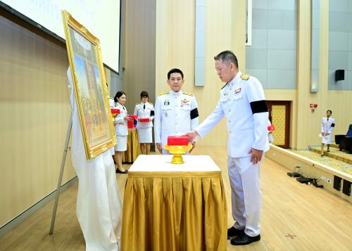 พิธีรับพระราชทานเครื่องราชอิสริยาภรณ์ ชั้นสายสะพาย ประจำปี 2567 เมื่ออังคารวันที่ 25 พฤศจิกายน 2568