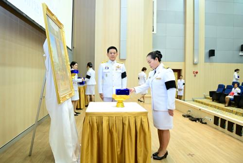 พิธีรับพระราชทานเครื่องราชอิสริยาภรณ์ ชั้นสายสะพาย ประจำปี 2567 เมื่ออังคารวันที่ 25 พฤศจิกายน 2568